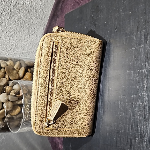 New condition-Cole Haan wallet - Picture 2 of 10